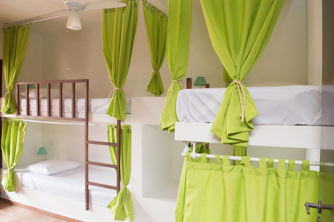 Santo Quintal Hostel Убатуба Екстериор снимка