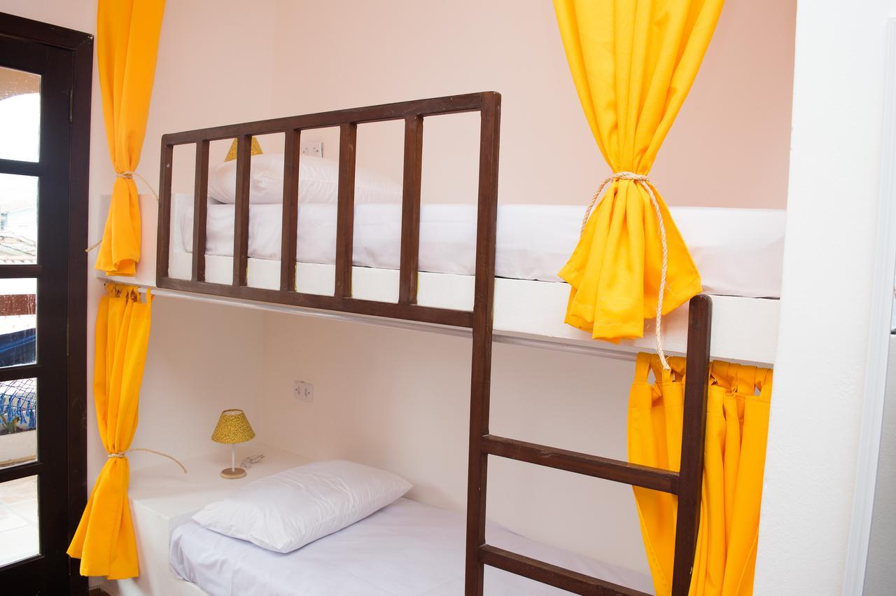 Santo Quintal Hostel Убатуба Екстериор снимка