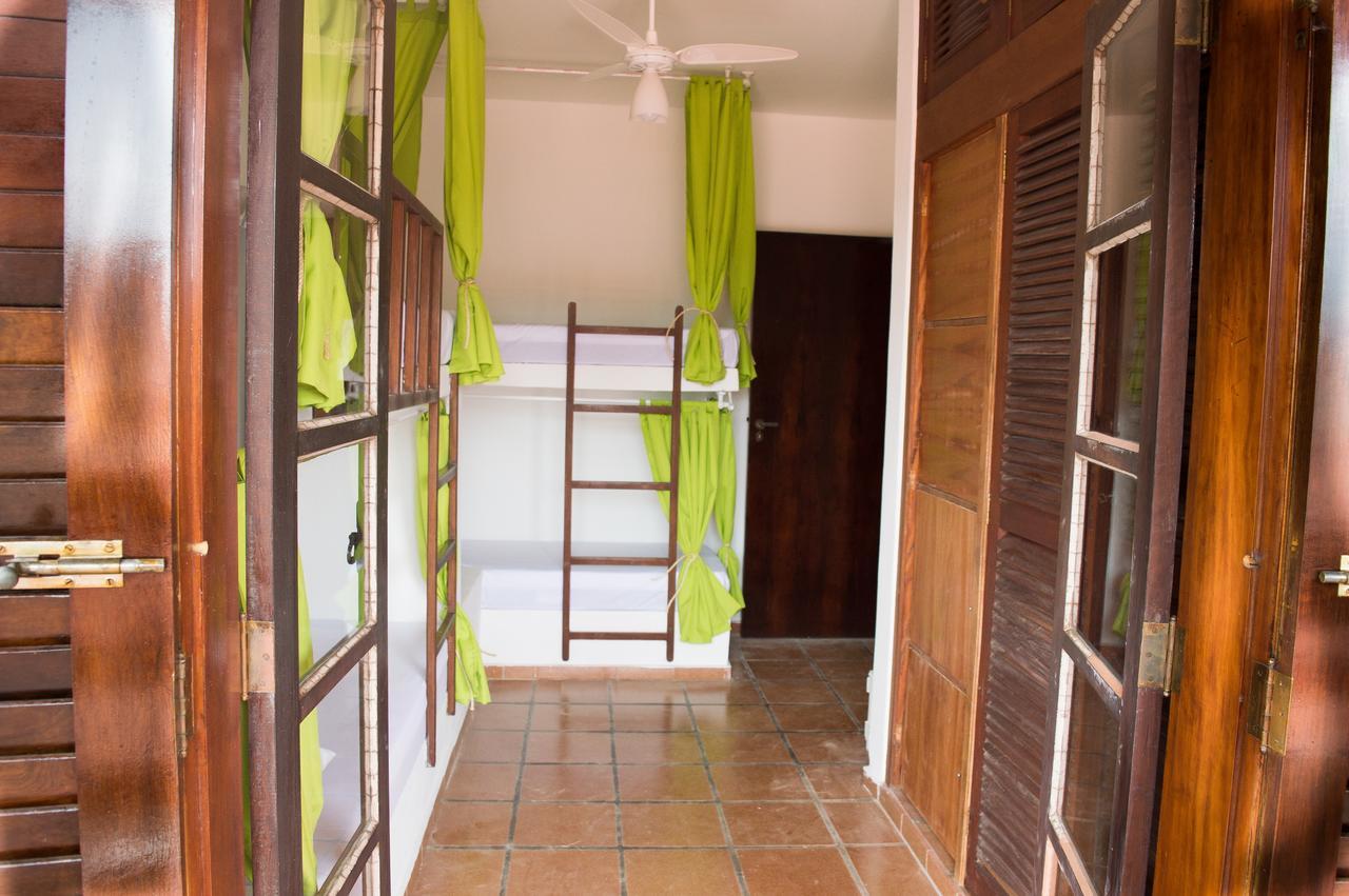 Santo Quintal Hostel Убатуба Екстериор снимка
