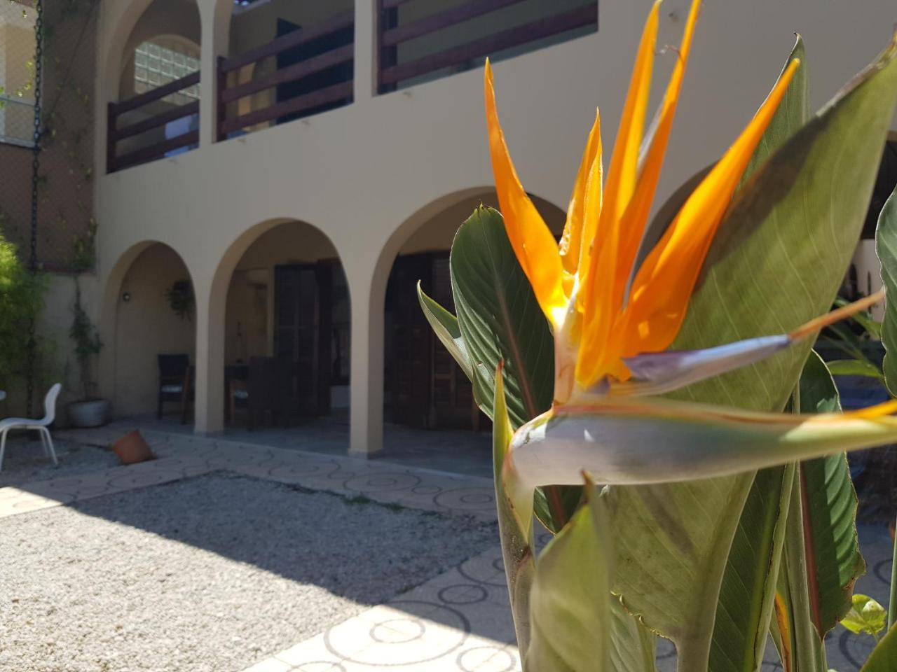 Santo Quintal Hostel Убатуба Екстериор снимка